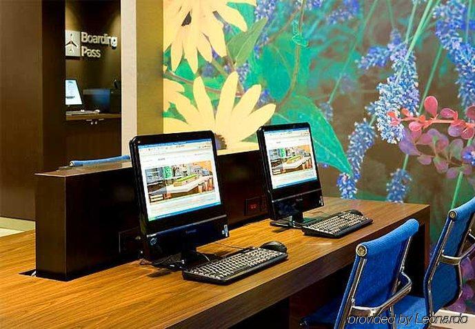 Courtyard By Marriott Seattle Federal Way Hotel Ngoại thất bức ảnh